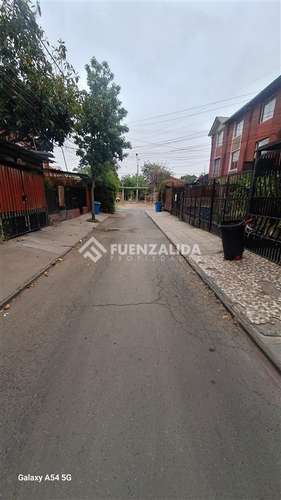 Casa en venta de 3 dorm. en La Florida
