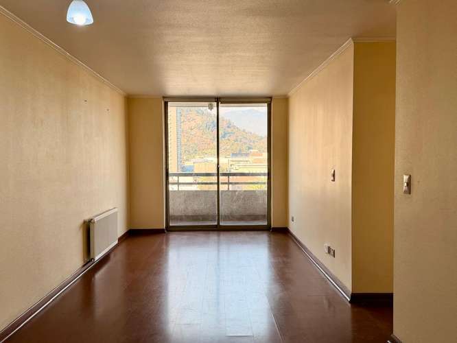 Cómodo departamento en Arriendo 2 dormitorios vista despejada, remodelado, Recoleta