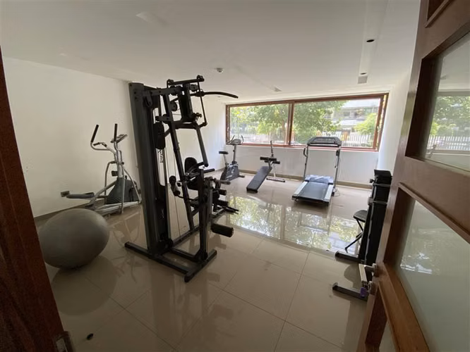REBAJADO!! UN DORMITORIO! LA CABAÑA-LAS CONDES