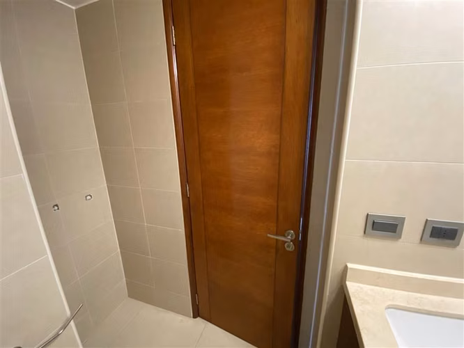 REBAJADO!! UN DORMITORIO! LA CABAÑA-LAS CONDES