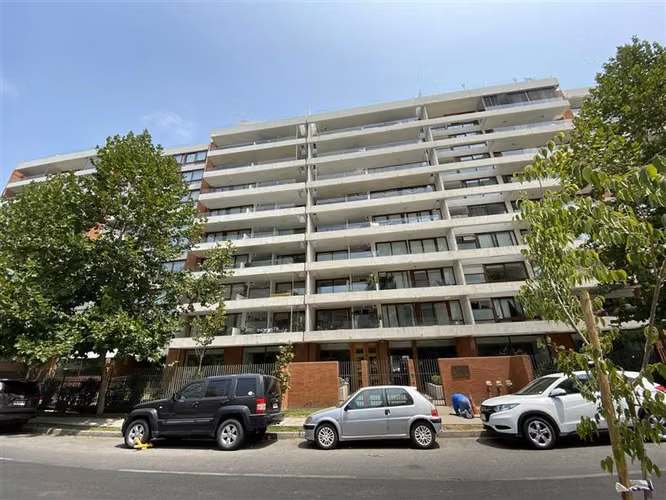 REBAJADO!! UN DORMITORIO! LA CABAÑA-LAS CONDES
