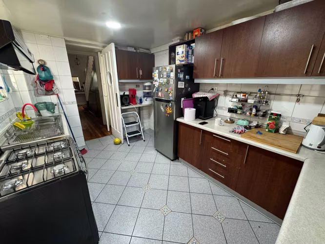 Gran casa Colonial barrio residencial Provi (174708) - Imagen 7