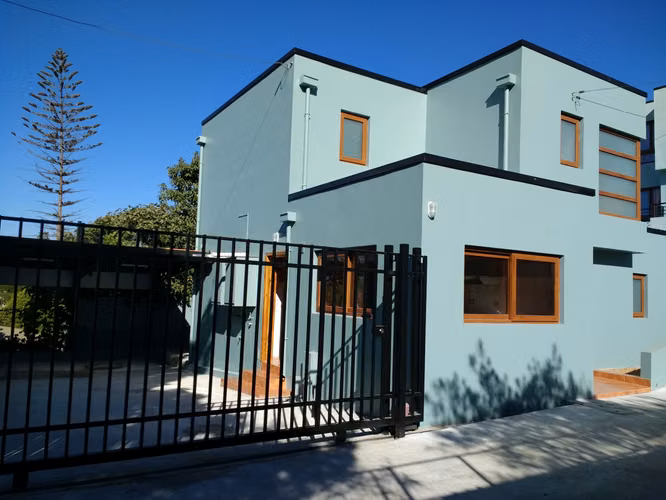 SE ARRIENDA EXCELENTE CASA N° 2 - CONDOMINIO SN BENITO – QUILPUÉ.