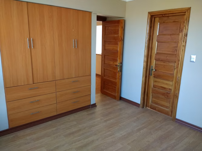 SE ARRIENDA EXCELENTE CASA N° 2 - CONDOMINIO SN BENITO – QUILPUÉ.