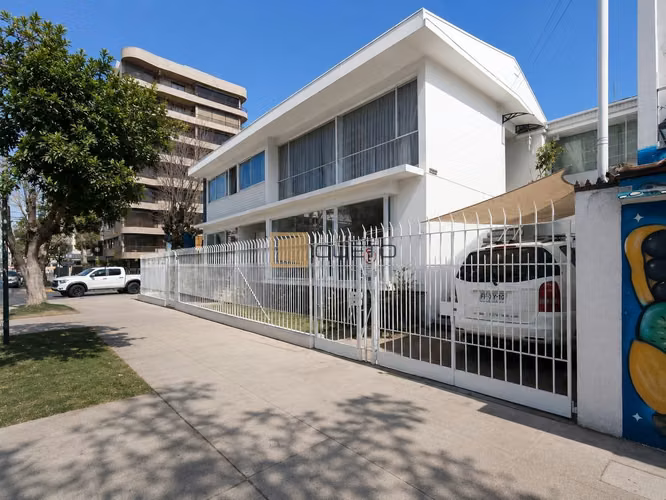 Local Comercial en arriendo en Pleno Centro de Viña del Mar.