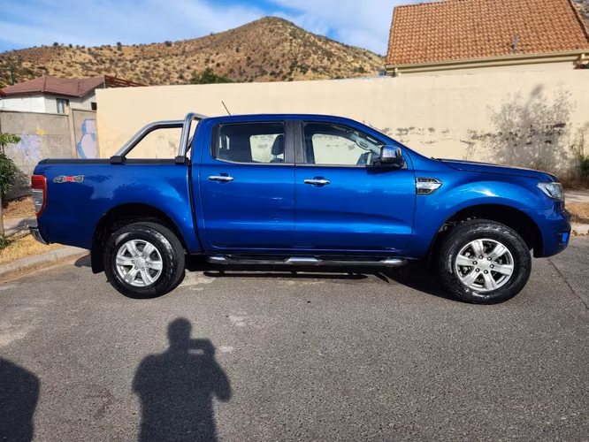 Ford Ranger XLT 3.2L 4x4 Turbo Diesel