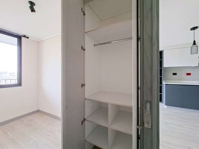 Monseñor Carlos Casa (1 Est /1 Bod) [3454-3]