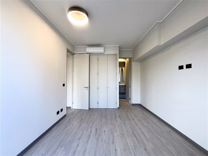Departamento en arriendo de 2 dorm. en Las Condes - Imagen 9