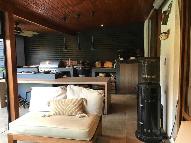 ES PARA TI!! 5Dorm/4Baños/PISCINA-QUINCHO GENIAL (174701)