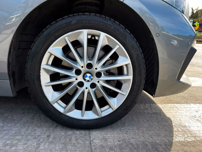 BMW 118 DYNAMIC 1.5T  2023 - Imagen 8