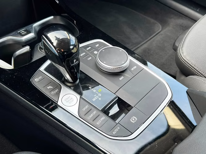 BMW 118 DYNAMIC 1.5T  2023