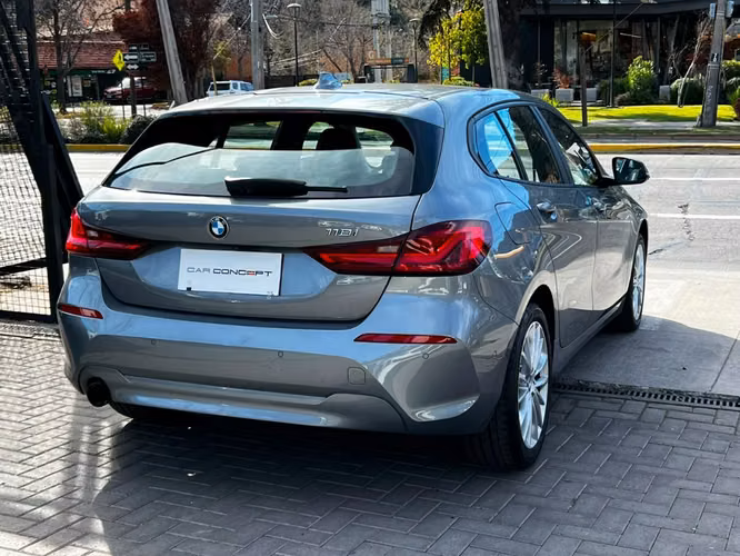 BMW 118 DYNAMIC 1.5T  2023