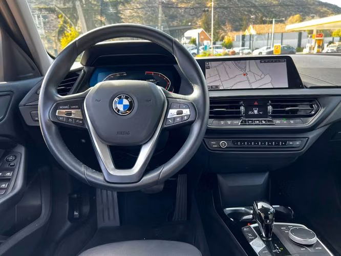 BMW 118 DYNAMIC 1.5T  2023