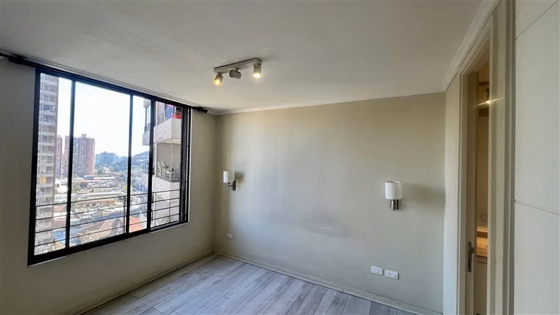 DEPARTAMENTO Av.perú y Michel Nash
