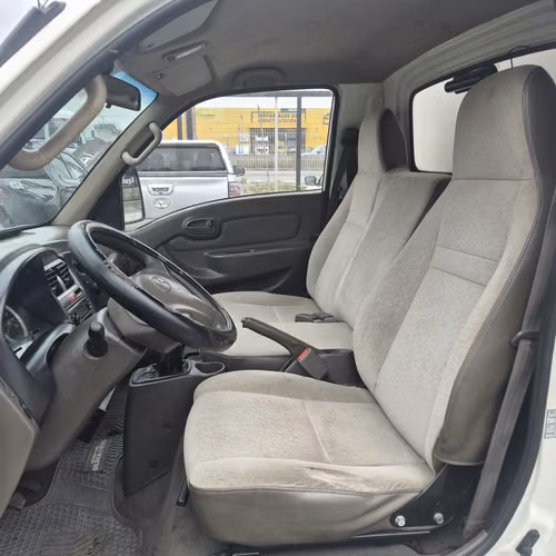 HYUNDAI PORTER 2012