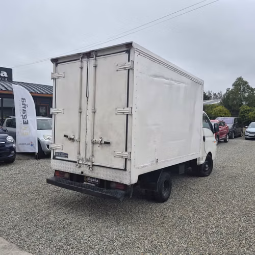 HYUNDAI PORTER 2012