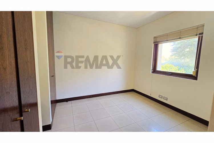 Condominio exclusivo, pocos departamentos