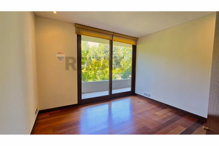 Condominio exclusivo, pocos departamentos