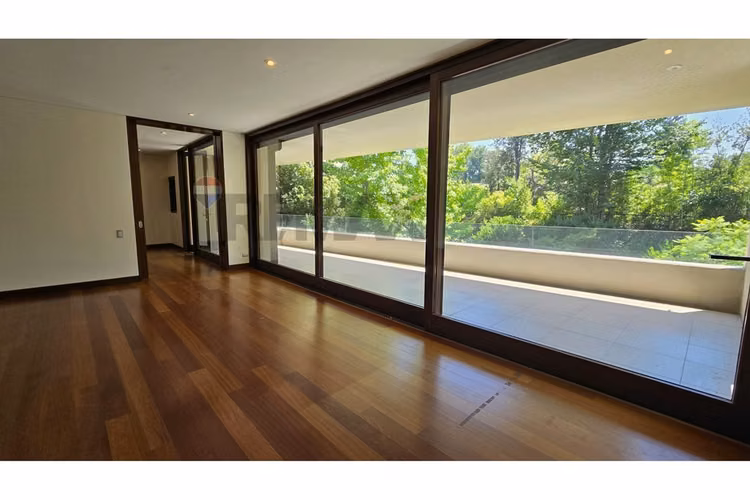 Condominio exclusivo, pocos departamentos