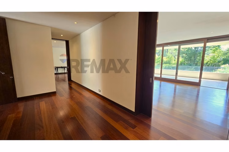Condominio exclusivo, pocos departamentos