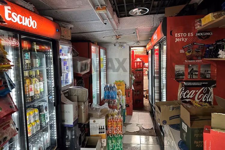 Se vende botillería con patente de alcoholes