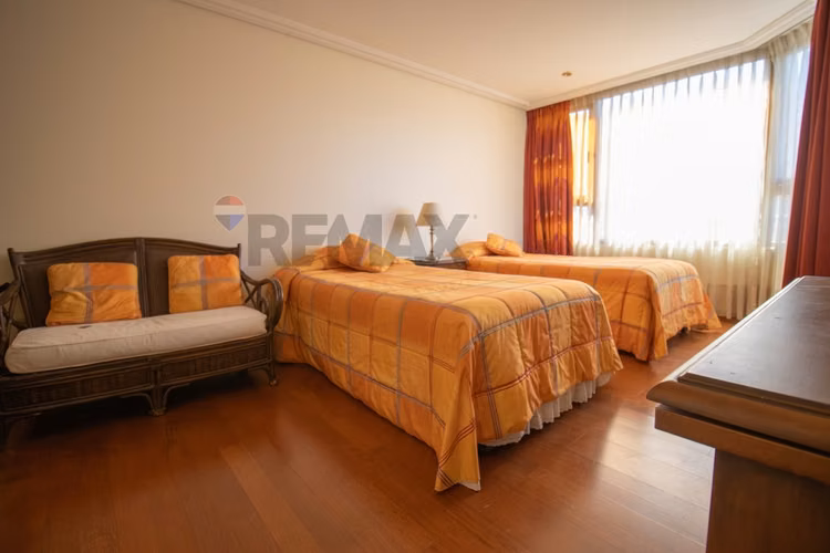 Departamento con vista club de golf - vitacura