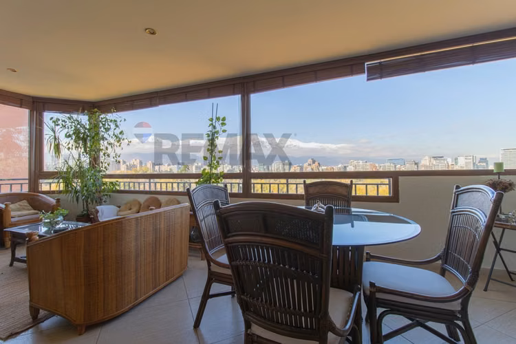 Departamento con vista club de golf - vitacura