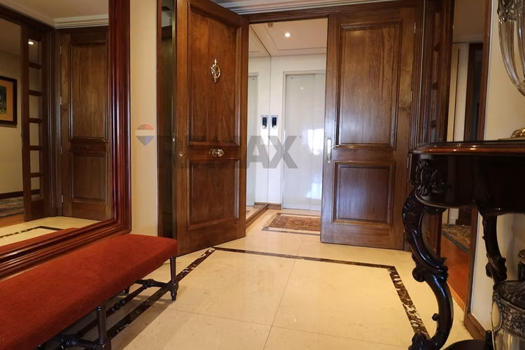 Departamento con vista club de golf - vitacura