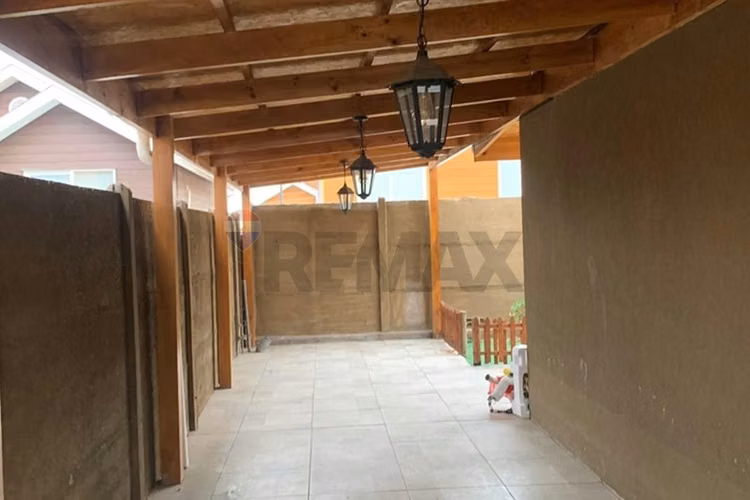Casa 2 pisos -condominio mirador vizcachas