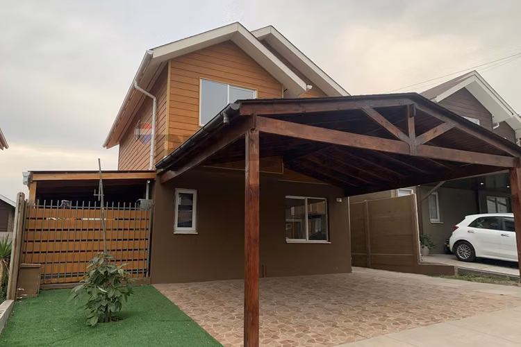 Casa 2 pisos -condominio mirador vizcachas