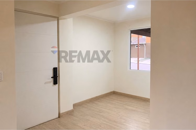 Casa 2 pisos -condominio mirador vizcachas