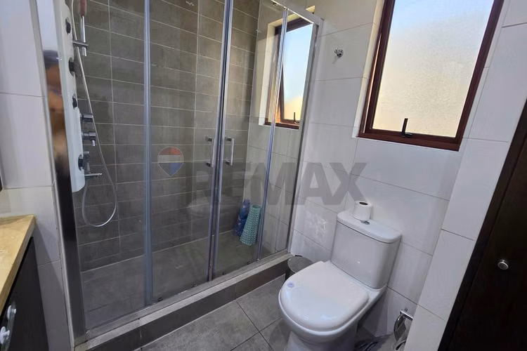 Cerca del highlands casa con piscina y quincho - Imagen 16