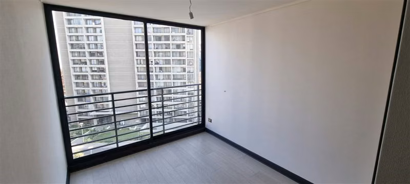 Departamento en arriendo de 3 dorm. en San Joaquín