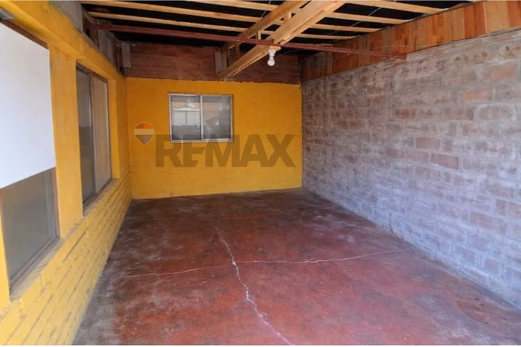 Excelente casa con gran patio