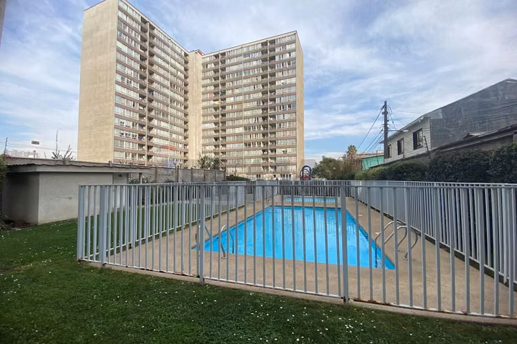 Venta departamento en la cisterna. 3d y 1b.