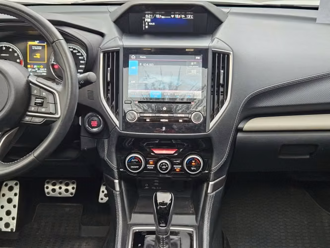 Subaru Forester 2.0 Limited  Eysight  At 4x4 2024