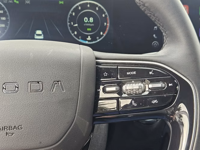 Omoda C5 Luxury 4x2 5p 1.5 Aut 2026