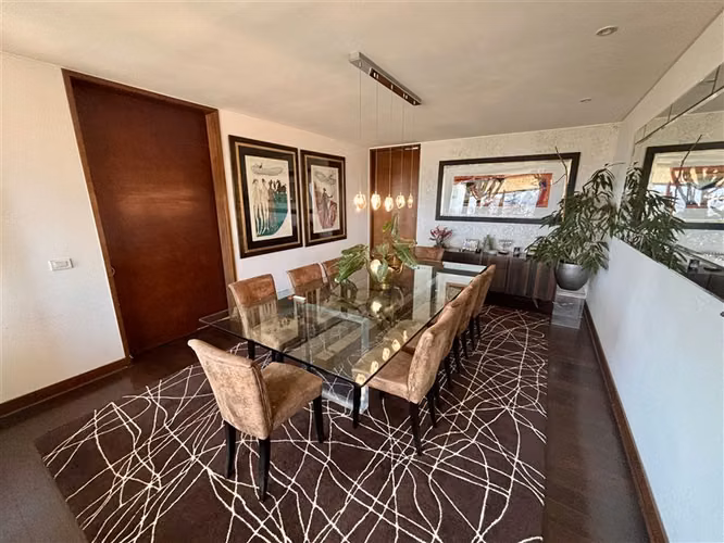 Departamento en arriendo de 3 dorm. en Vitacura