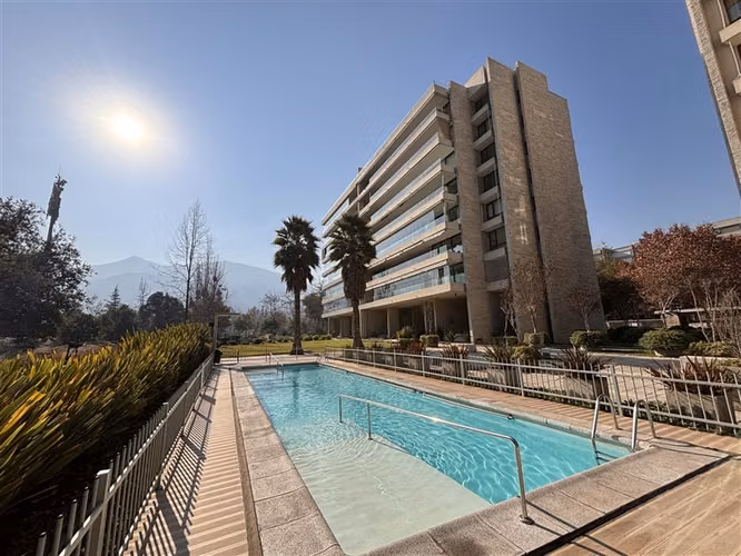 Departamento en arriendo de 3 dorm. en Vitacura