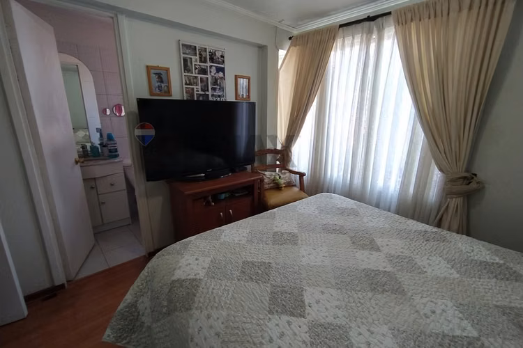 "casa de ensueño en el monte: 4d/4b y quincho"