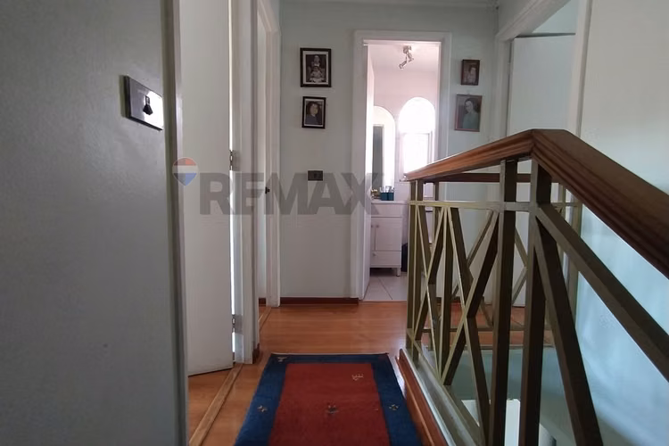 "casa de ensueño en el monte: 4d/4b y quincho"