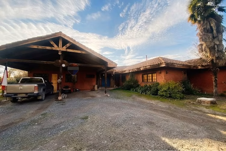 Tu hogar y pacela en las montañas de angostura