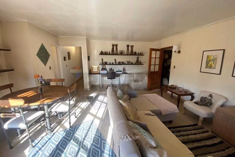 Tu hogar y pacela en las montañas de angostura
