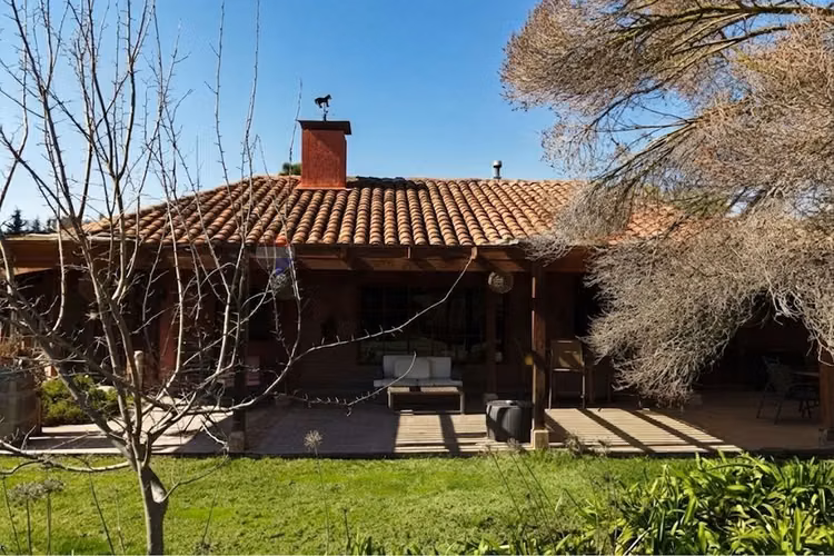 Tu hogar y pacela en las montañas de angostura