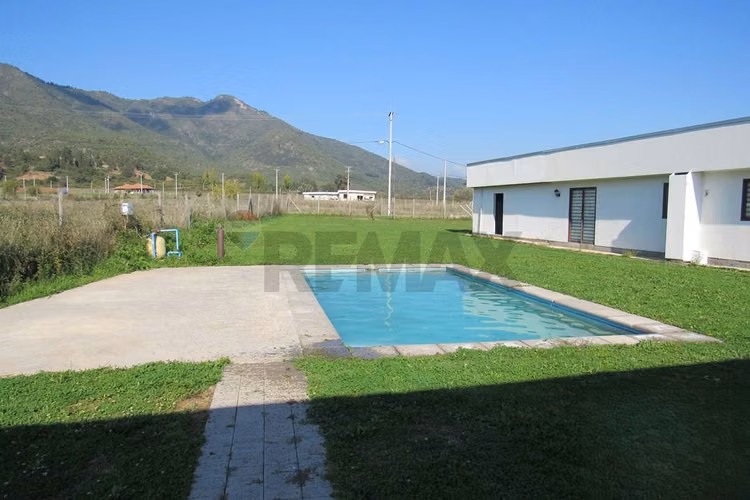 Casa de campo en venta: tranquilidad en curicó