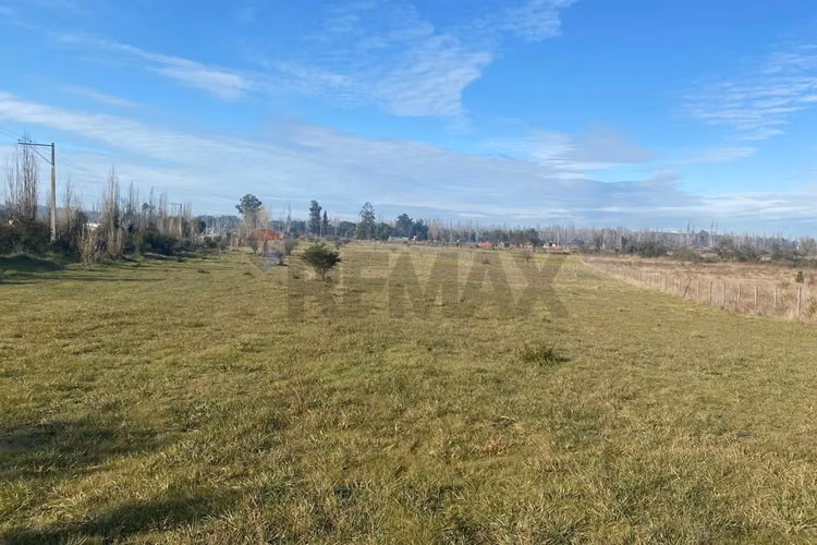 "parcela  5.000 mts, límite yumbel y quillón