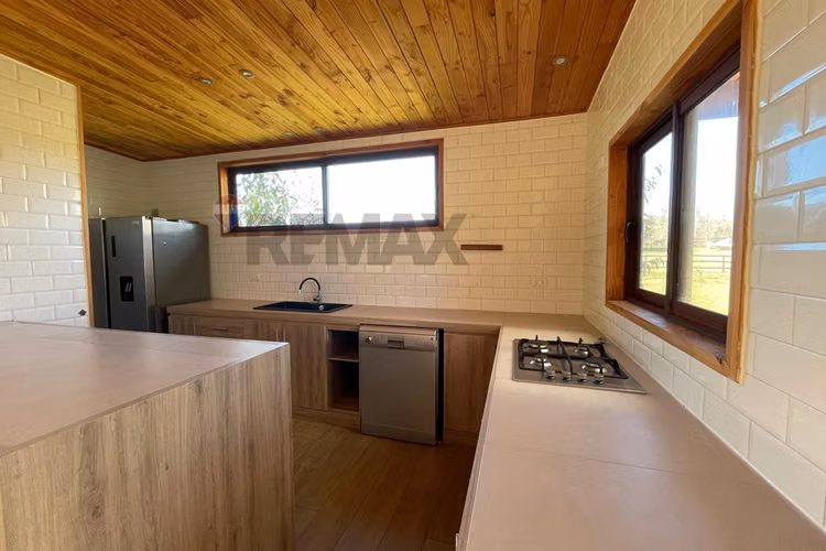 Venta casa pucon -villarrica vista al volcán.