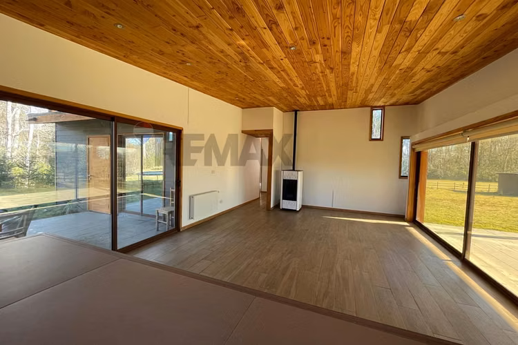 Venta casa pucon -villarrica vista al volcán.