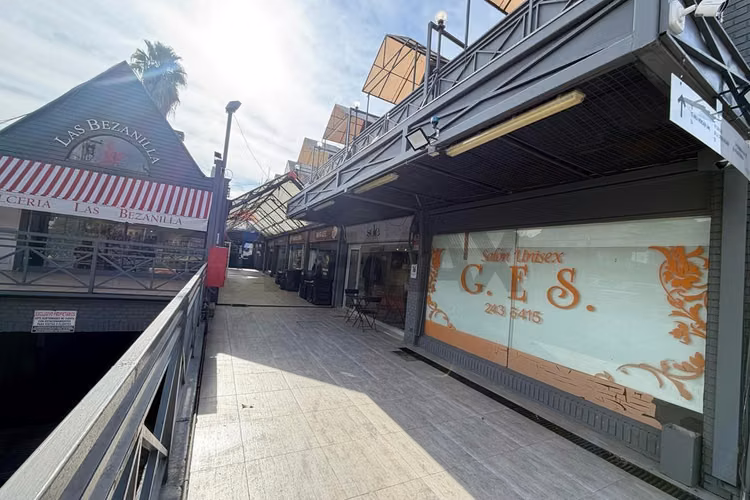 Local comercial doble con 2 pisos las pataguas - Imagen 5