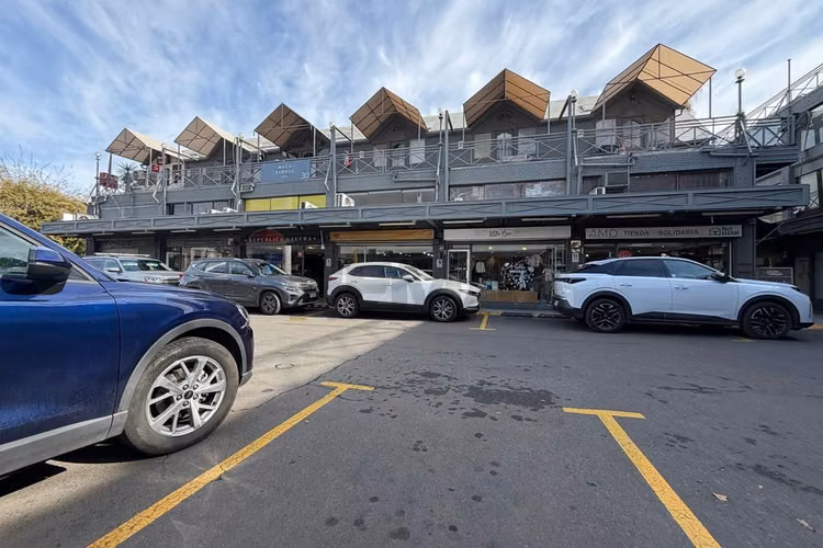 Local comercial doble con 2 pisos las pataguas - Imagen 16